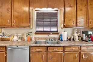 3140 Lloyds Ln, Mobile, AL 36693 - Photo 16