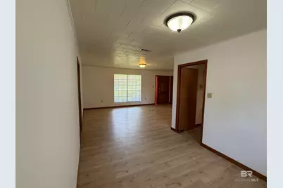 215 W Palm Avenue, Foley, AL 36535 - Photo 6