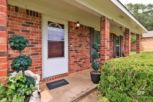 6770 King Arthur Dr, Mobile, AL 36619 - Photo 4