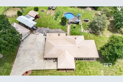 813 S White Avenue, Bay Minette, AL 36507 - Photo 2