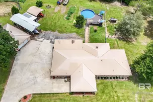 813 S White Ave, Bay Minette, AL 36507 - Photo 2