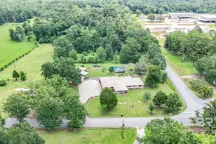 813 S White Ave, Bay Minette, AL 36507 - Photo 1