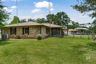 813 S White Ave, Bay Minette, AL 36507 - Photo 8