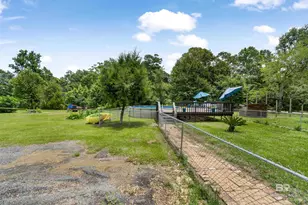 813 S White Ave, Bay Minette, AL 36507 - Photo 12