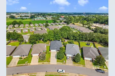 21600 Palmer Court, Robertsdale, AL 36567 - Photo 54