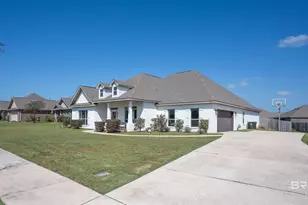 13085 Kinlock Falls Ave, Fairhope, AL 36532 - Photo 2