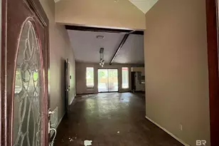 5415 Overlook Rd, Mobile, AL 36618 - Photo 2