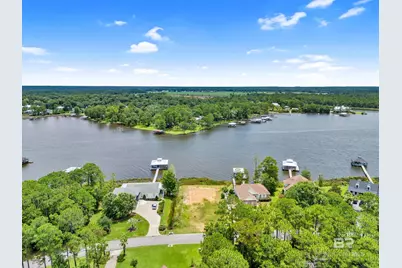 8963 Bay Point Drive, Elberta, AL 36530 - Photo 10