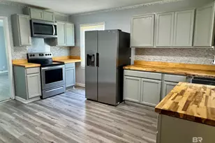 308 W Mango St, Bay Minette, AL 36507 - Photo 2