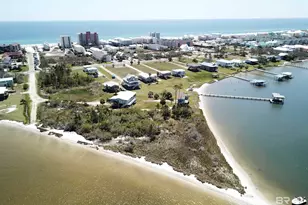 115 W 10th St, Gulf Shores, AL 36542 - Photo 38