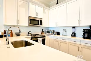 115 W 10th St, Gulf Shores, AL 36542 - Photo 12