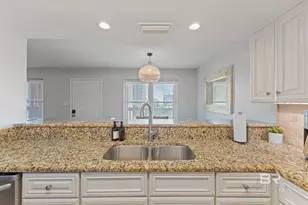 331 E 1st Ave, Gulf Shores, AL 36542 - Photo 18