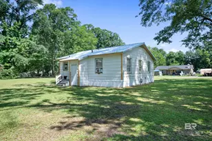 320 E Mango St, Bay Minette, AL 36507 - Photo 4