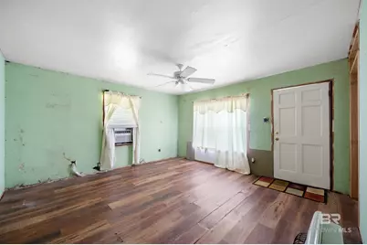 320 E Mango Street, Bay Minette, AL 36507 - Photo 6