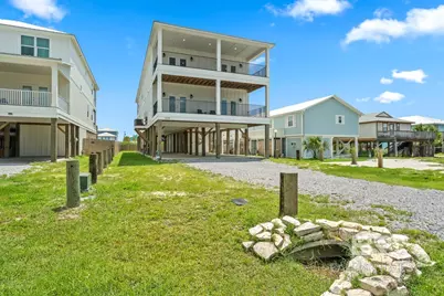 1279 W Lagoon Avenue, Gulf Shores, AL 36542 - Photo 2
