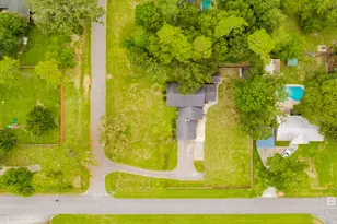 200 W 13th St, Bay Minette, AL 36507 - Photo 14