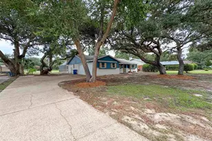 1409 E Fairway Dr, Gulf Shores, AL 36542 - Photo 14