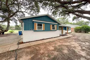 1409 E Fairway Dr, Gulf Shores, AL 36542 - Photo 12