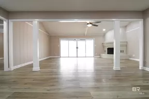 1409 E Fairway Dr, Gulf Shores, AL 36542 - Photo 26