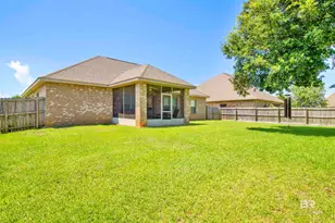 338 Thornhill Cir, Gulf Shores, AL 36542 - Photo 2