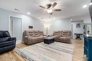 2274 E Christopher Dr, Mobile, AL 36609 - Photo 6