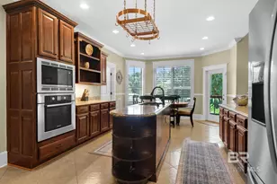 814 Darrah St, Fairhope, AL 36532 - Photo 14