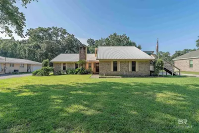 413 W Persimmon Avenue, Foley, AL 36535 - Photo 1