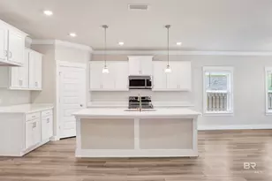 390 Wickman Ave, Gulf Shores, AL 36542 - Photo 10