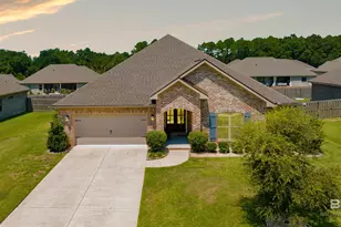 199 Ornate Ave, Fairhope, AL 36532 - Photo 1