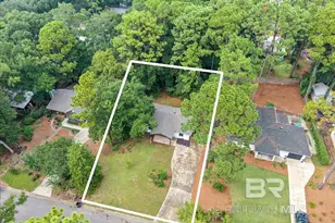 409 Frederick Ave, Fairhope, AL 36532 - Photo 32