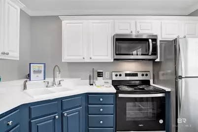 620 W Beach Boulevard #9, Gulf Shores, AL 36542 - Photo 2