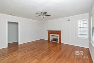 2105 Upham Pl, Mobile, AL 36607 - Photo 8