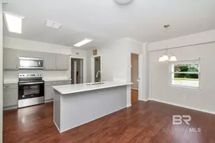 2105 Upham Pl, Mobile, AL 36607 - Photo 14