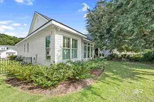 300 Cuban Lily Dr, Fairhope, AL 36532 - Photo 10