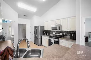 9629 Watkins Dr, Fairhope, AL 36532 - Photo 10