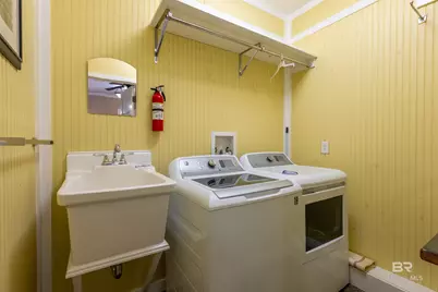 409 W 2nd Avenue, Gulf Shores, AL 36542 - Photo 20