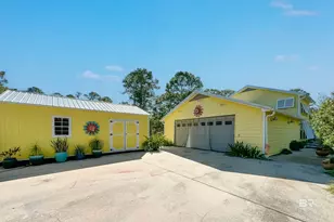 843 Veterans Rd, Gulf Shores, AL 36542 - Photo 1