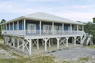 6711 Driftwood Dr, Gulf Shores, AL 36542 - Photo 2