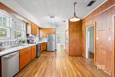 24 McPhillips Avenue, Mobile, AL 36604 - Photo 6