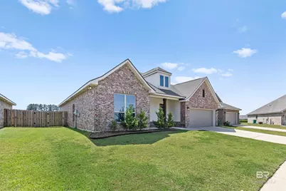 878 Connolly Avenue, Foley, AL 36535 - Photo 2