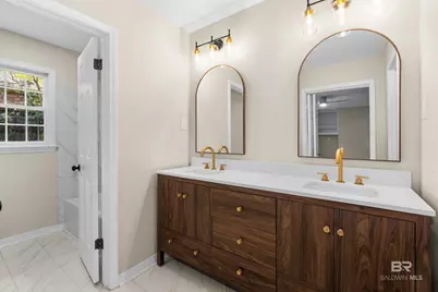 728 Spring Station Road, Mobile, AL 36609 - Photo 16