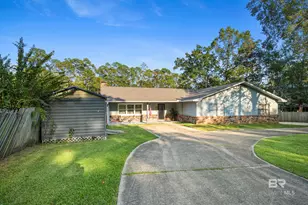 10088 Coleman Ln, Elberta, AL 36530 - Photo 16