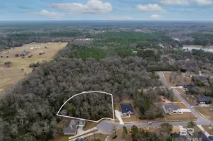 515 Cate Ct, Bay Minette, AL 36507 - Photo 1