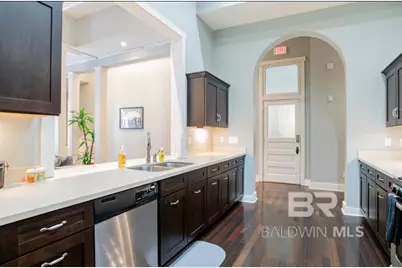 204 Conti Street #1C, Mobile, AL 36603 - Photo 2