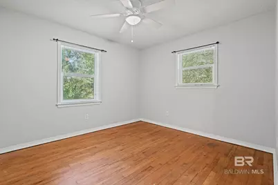 556 Middle Street, Fairhope, AL 36532 - Photo 10
