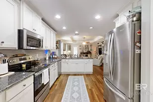 297 Wyatt Ct, Foley, AL 36535 - Photo 8