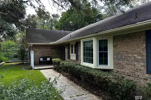 45435 Chalet Dr, Bay Minette, AL 36507 - Photo 4