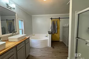 12181 Perdido St, Lillian, AL 36549 - Photo 18