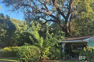 127 Shelton Beach Rd, Mobile, AL 36571 - Photo 10