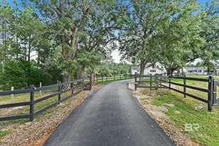 19402 Steadham Ln, Robertsdale, AL 36567 - Photo 8